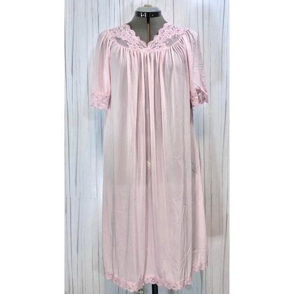 flowy nightgown